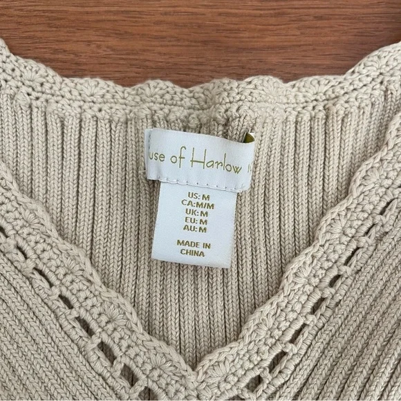 HOUSE OF HARLOW 1960 Tan Neutral Knit Crochet Cropped Tank Top Sz Medium - Picture 2 of 5